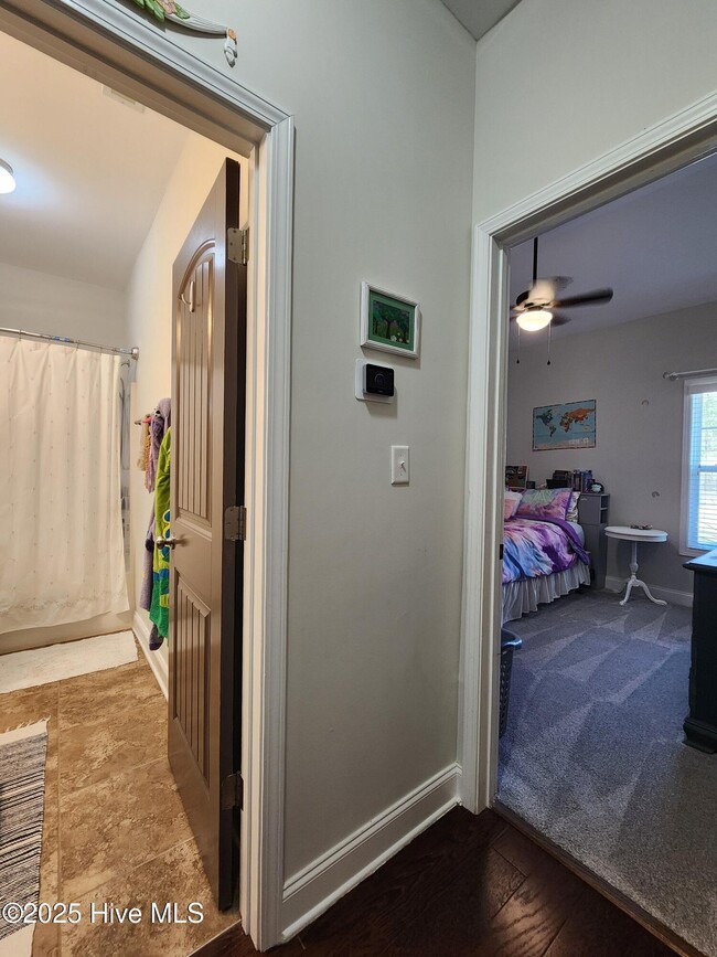 Building Photo - 416 Wolfe Ln