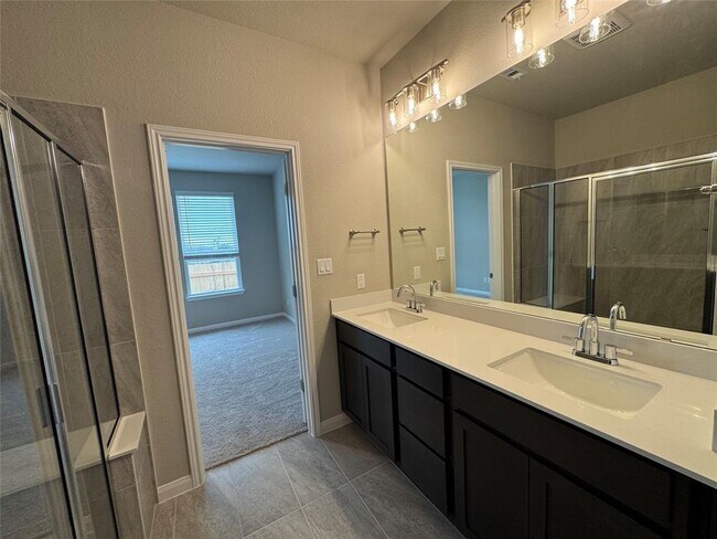 Building Photo - 5331 Bruno St