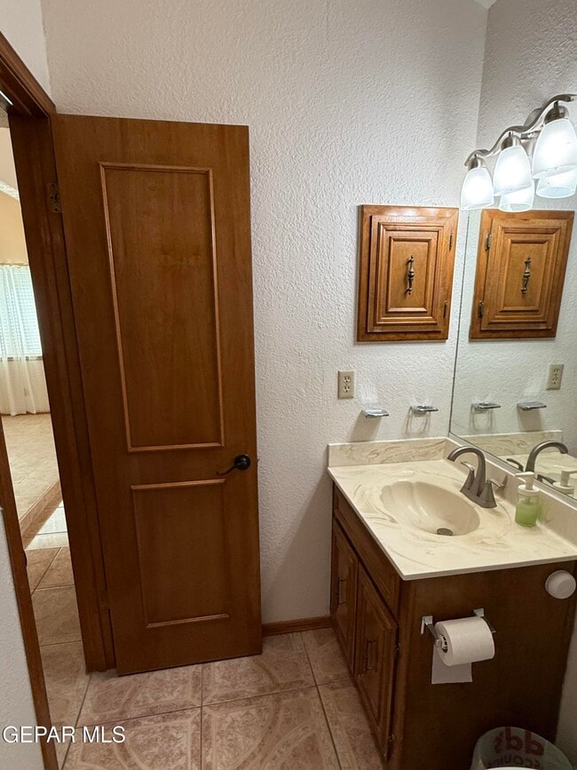 Building Photo - 1738 Onizuka Dr