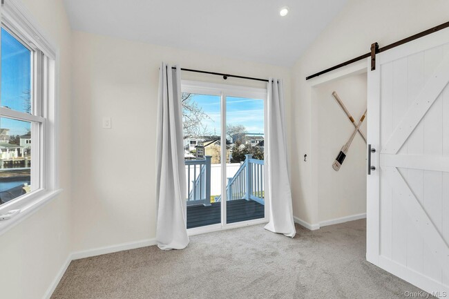 Building Photo - 26 Namkee Ln