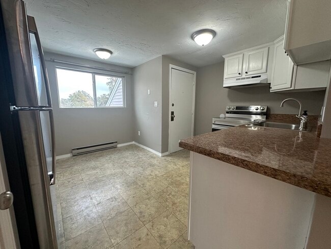 Building Photo - 10 Tideview Path