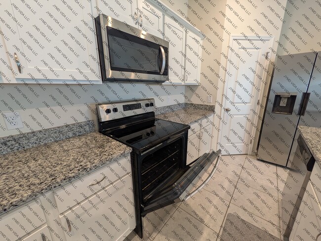 Building Photo - 2280 Litchfield Lp