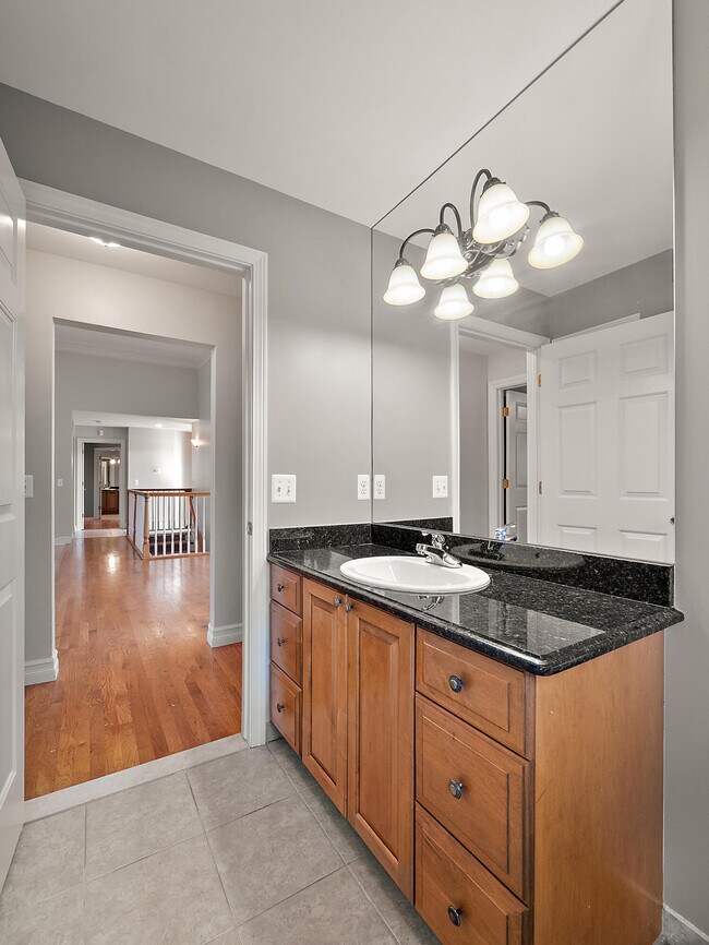 Building Photo - 50247 Cheltenham Dr