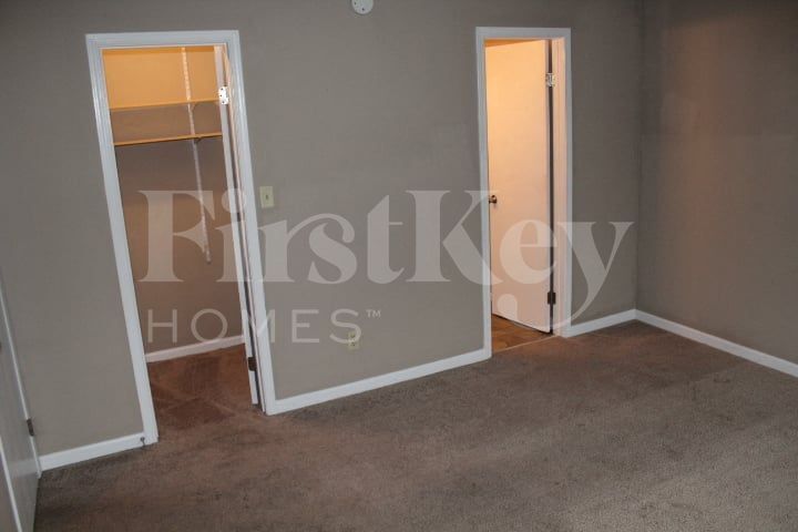 Building Photo - 2923 Grassy Creek Dr