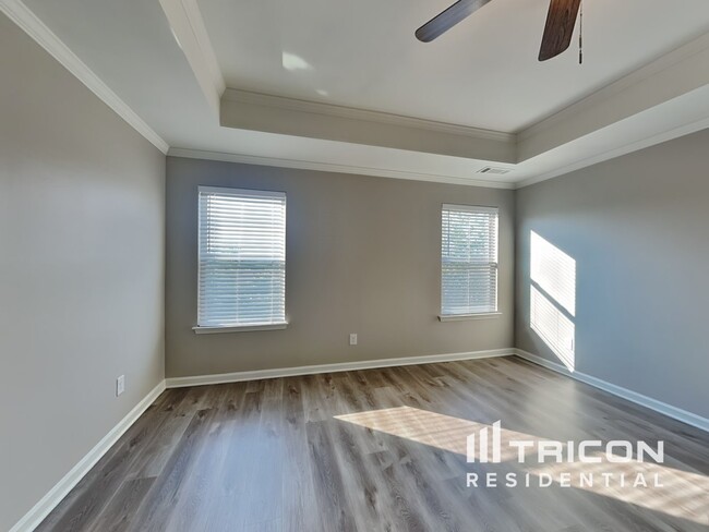 Building Photo - 163 Fern Walk