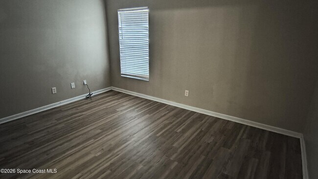 Building Photo - 582 Consolata Ave NW