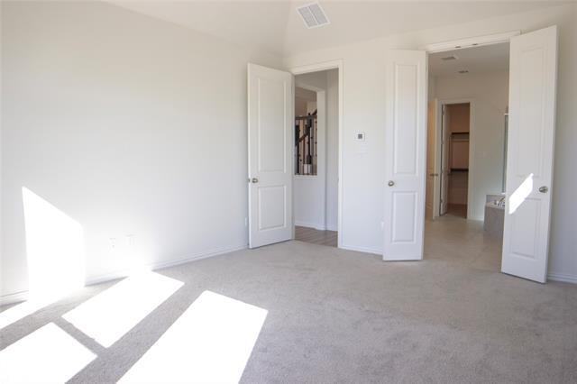 Building Photo - 1216 Rosebay Dr