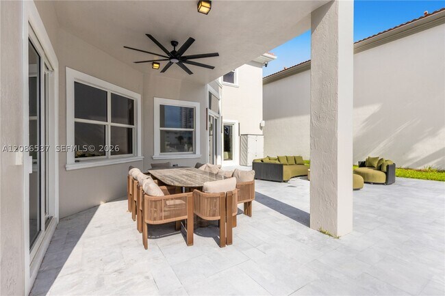 Building Photo - 1535 Windjammer Way