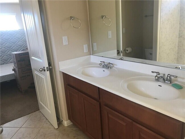 Building Photo - 1025 Fred Couples Ct