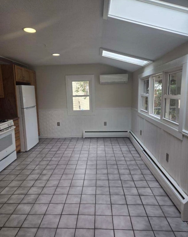 Building Photo - 409 Peoples Rd