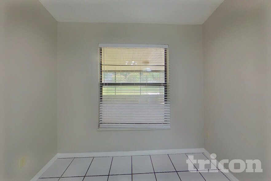 Building Photo - 4739 Harpers Ferry Ln
