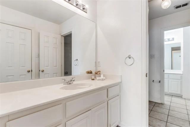 Building Photo - 4125 Greenfield Dr