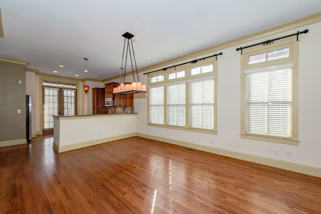 Building Photo - 4685 Dogwood Aly