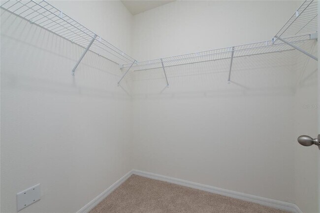Building Photo - 804 Silver Palm Dr