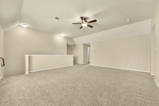 Building Photo - 5002 Creekside Ave
