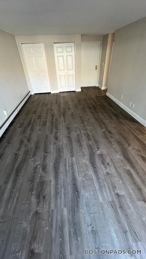 Building Photo - 47 Princeton St