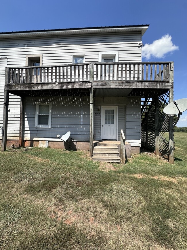 Building Photo - 140 Grubb Rd