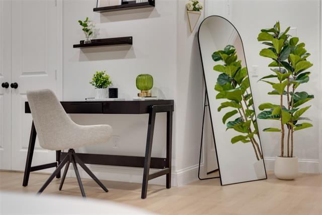 Building Photo - 529 Pebblecreek Dr