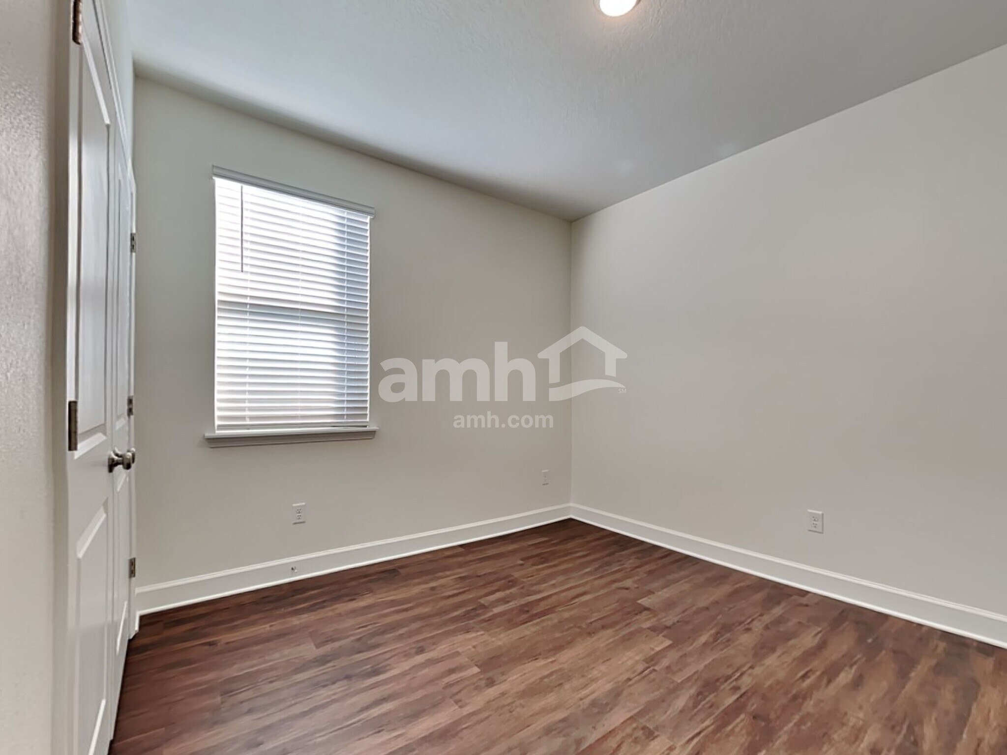 Building Photo - 2814 Alanas Meadow Way