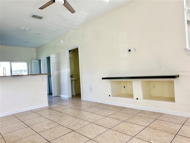 Building Photo - 20427 Needletree Dr