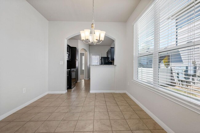 Building Photo - 711 Katmai Cir