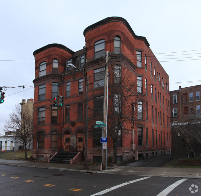 Building Photo - The Windermere Apartments