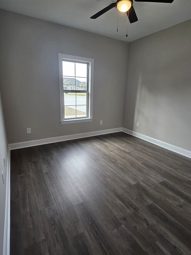 Building Photo - 434 Lancaster Rd