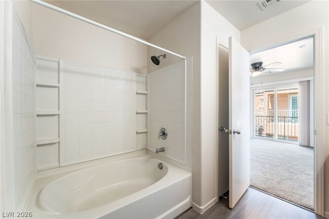 Building Photo - 9004 Successful Ct