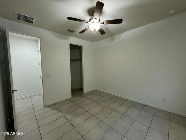 Building Photo - 8757 W Rancho Dr