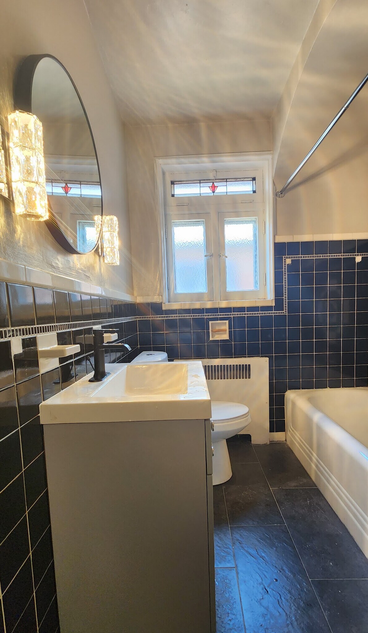 Building Photo - 6226 Nottingham Ave