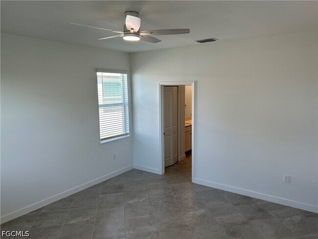 Building Photo - 20483 Copperhead Dr