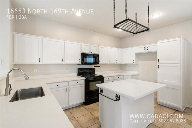 Building Photo - 16653 N 169th Ave