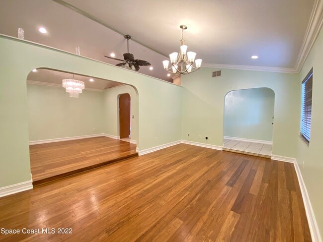 Building Photo - 288 Coral Way W