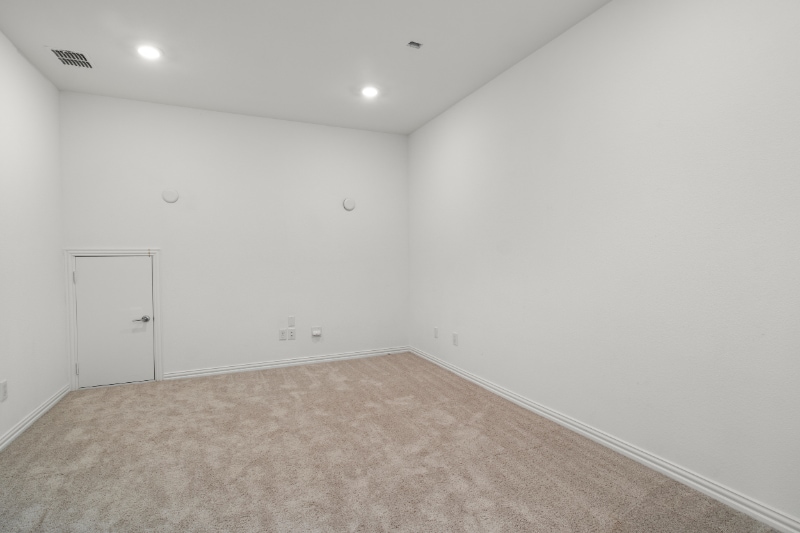 Building Photo - 5216 Timber Pt Dr