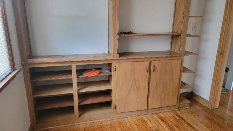 Building Photo - 3340 N Downer Ave