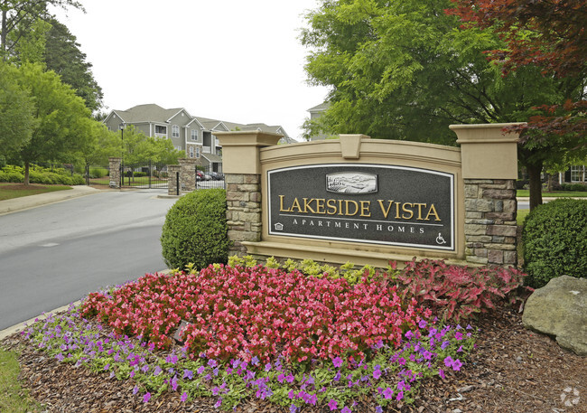 lakeside vista apartments kennesaw