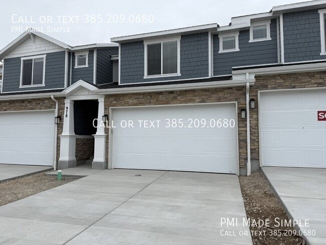 Building Photo - 978 W Broadleaf Dr