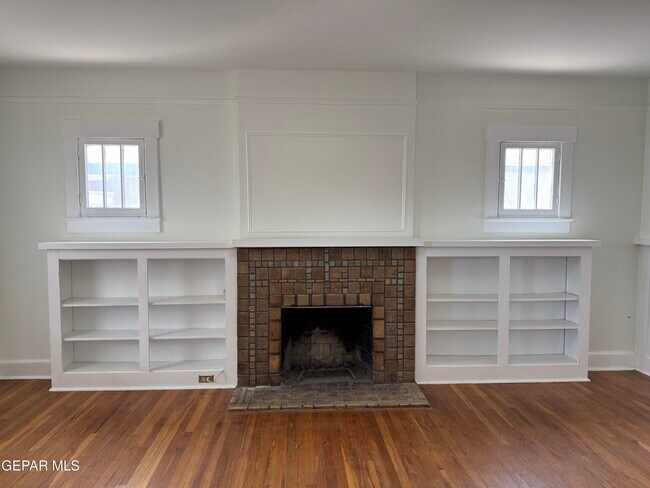 Building Photo - 1606 Hawthorne St