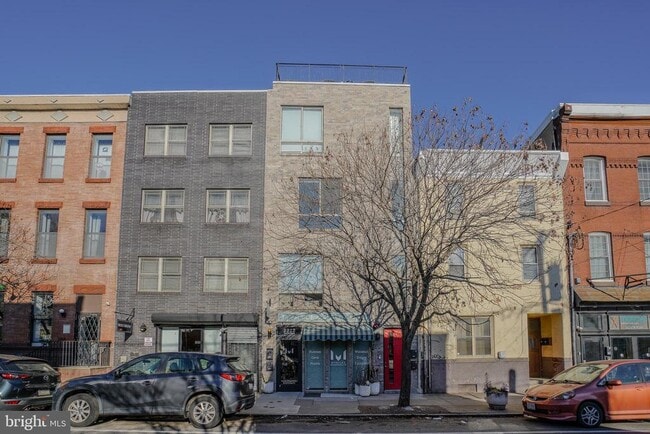 Building Photo - 2222 Frankford Ave
