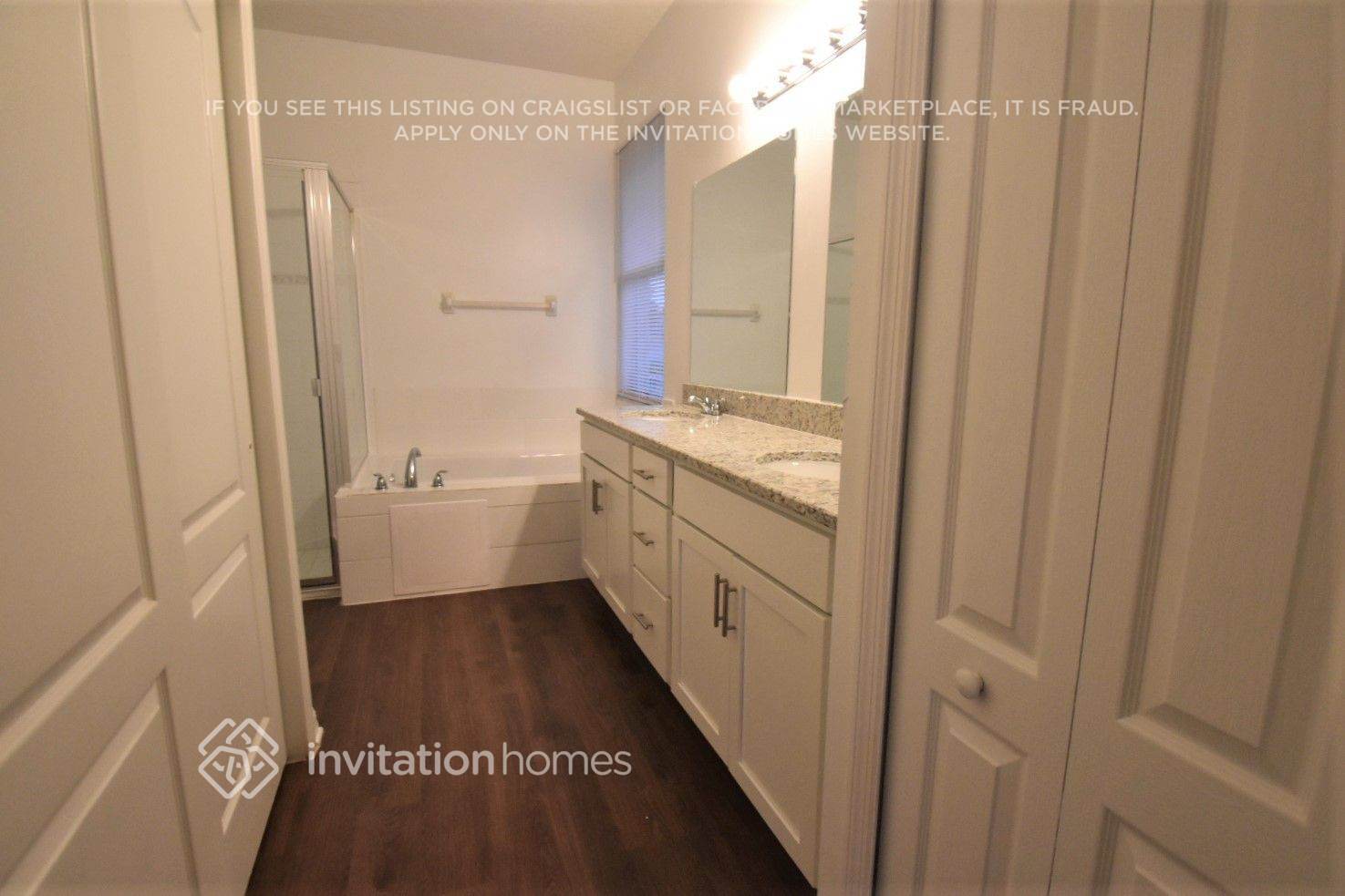 Building Photo - 4926 Buttonwood Dr