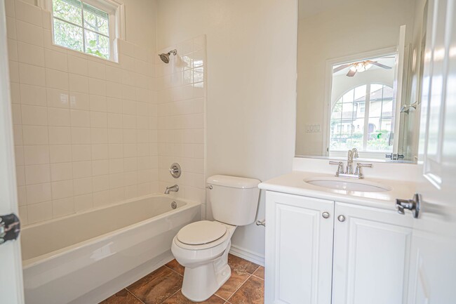 Building Photo - 26149 Shadow Rock Ln