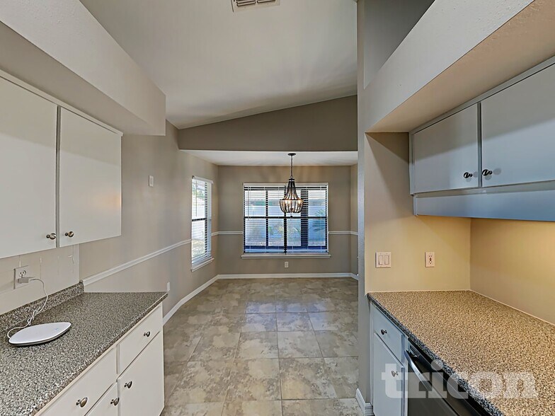 Building Photo - 7832 Osteen Rd