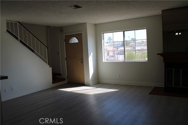 Building Photo - 260 E Beverly Blvd