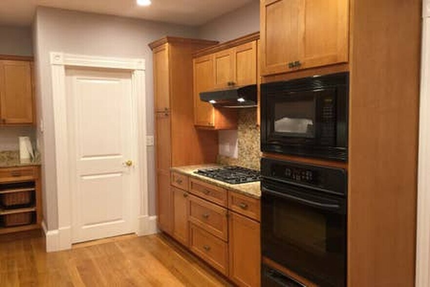 Building Photo - 53 Rindge Ave