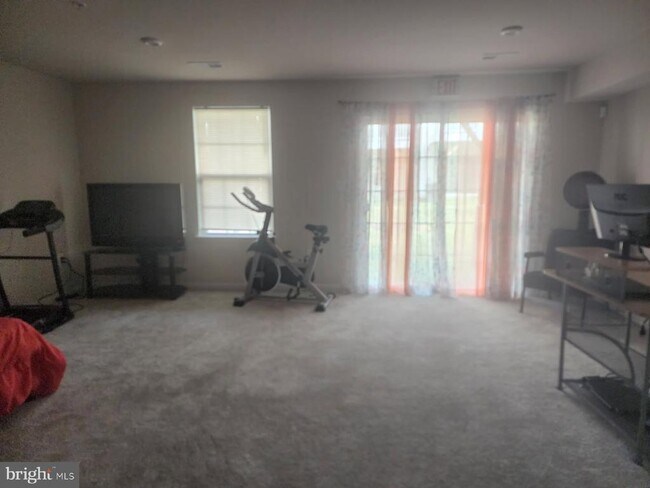 Building Photo - 13607 Corinthian Ln