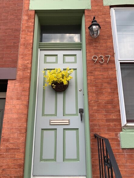 Primary Photo - 937 N 4th St