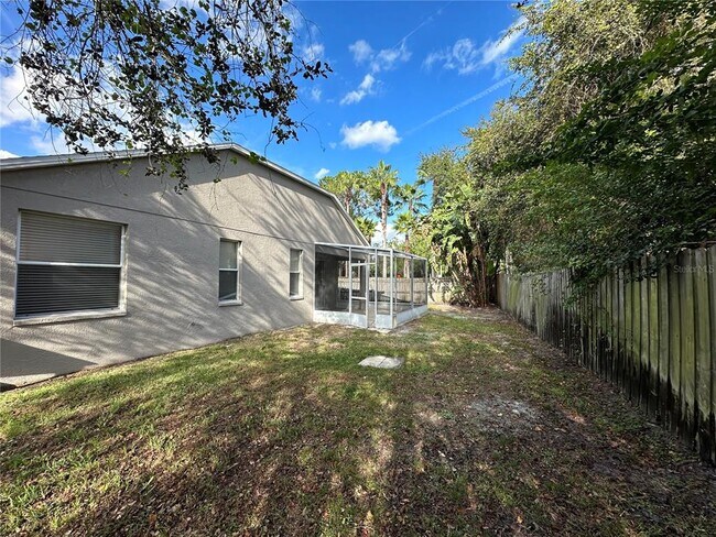 Building Photo - 8037 Moccasin Trail Dr