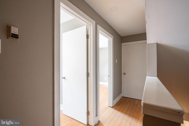 Building Photo - 2351 Christian St