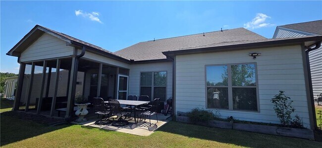 Building Photo - 4981 Adler Ct