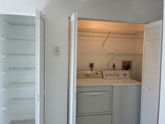 Building Photo - 9834 SW 222nd Terrace